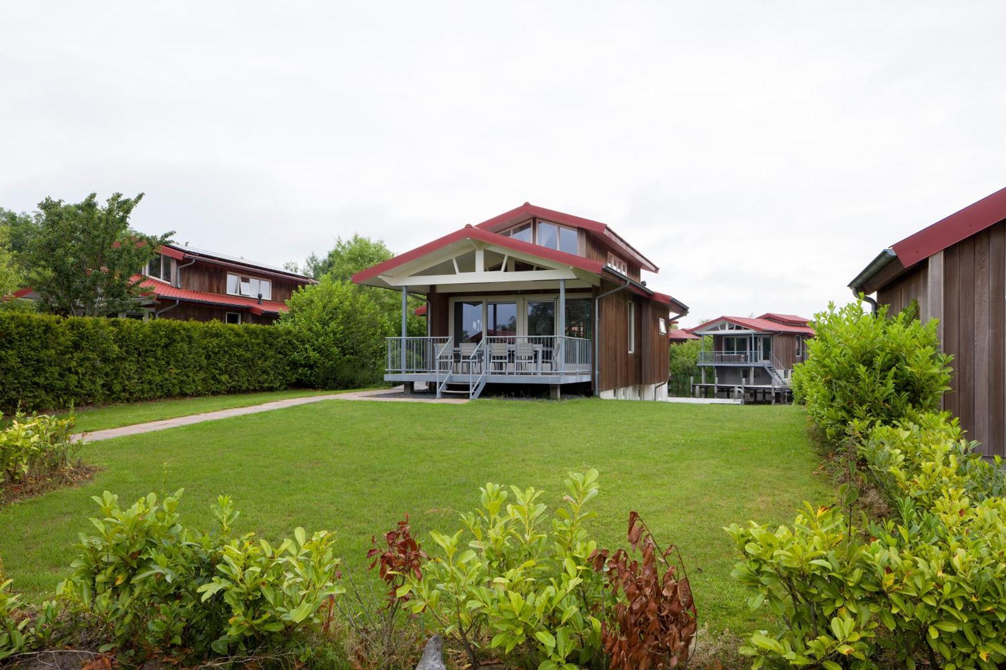 Summio Waterpark Zwartkruis Villa Noordbergum Exteriör bild